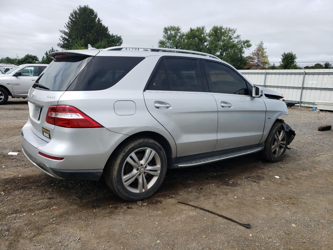 2012 MERCEDES-BENZ ML-Class