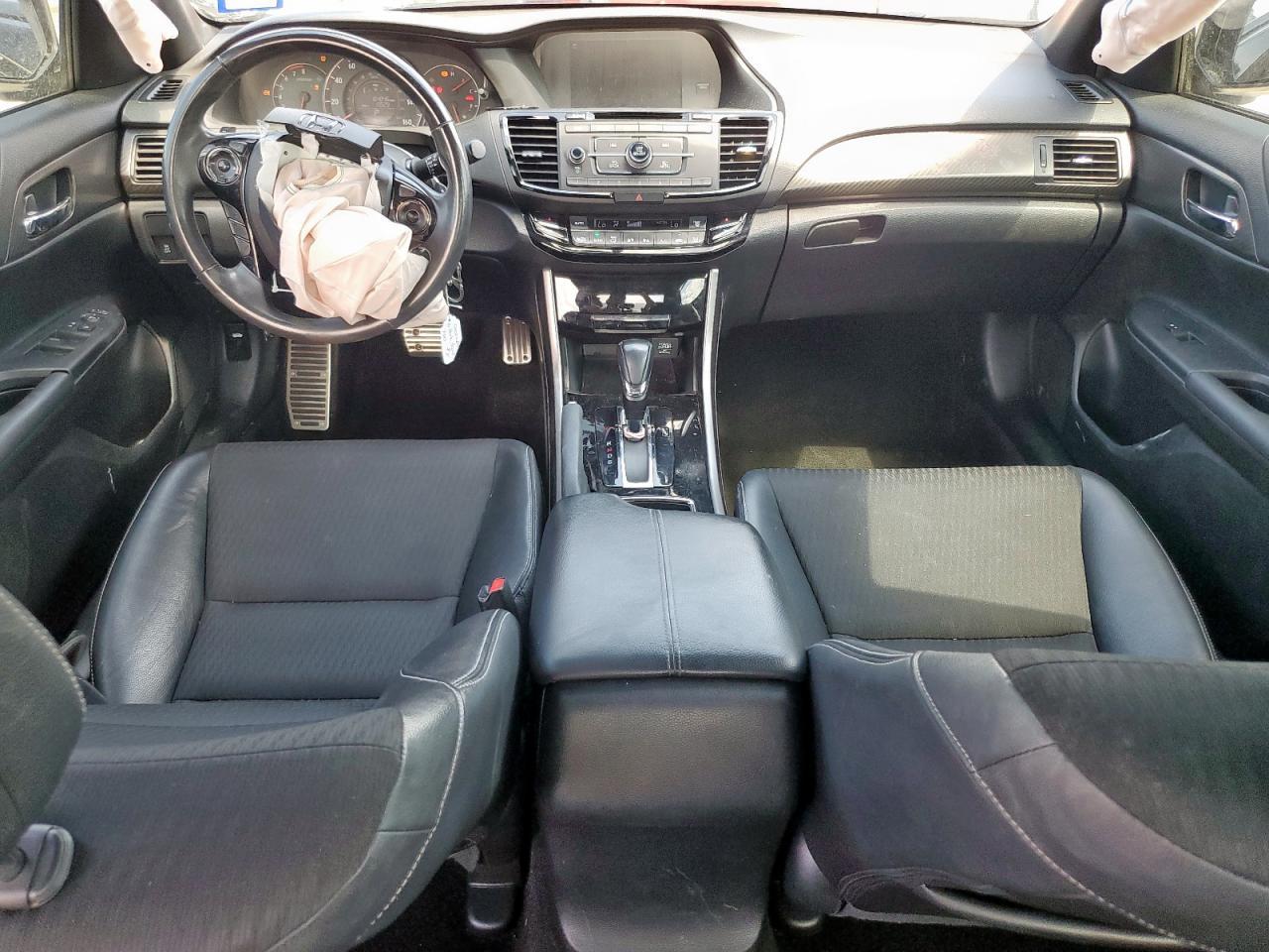 2016 HONDA ACCORD