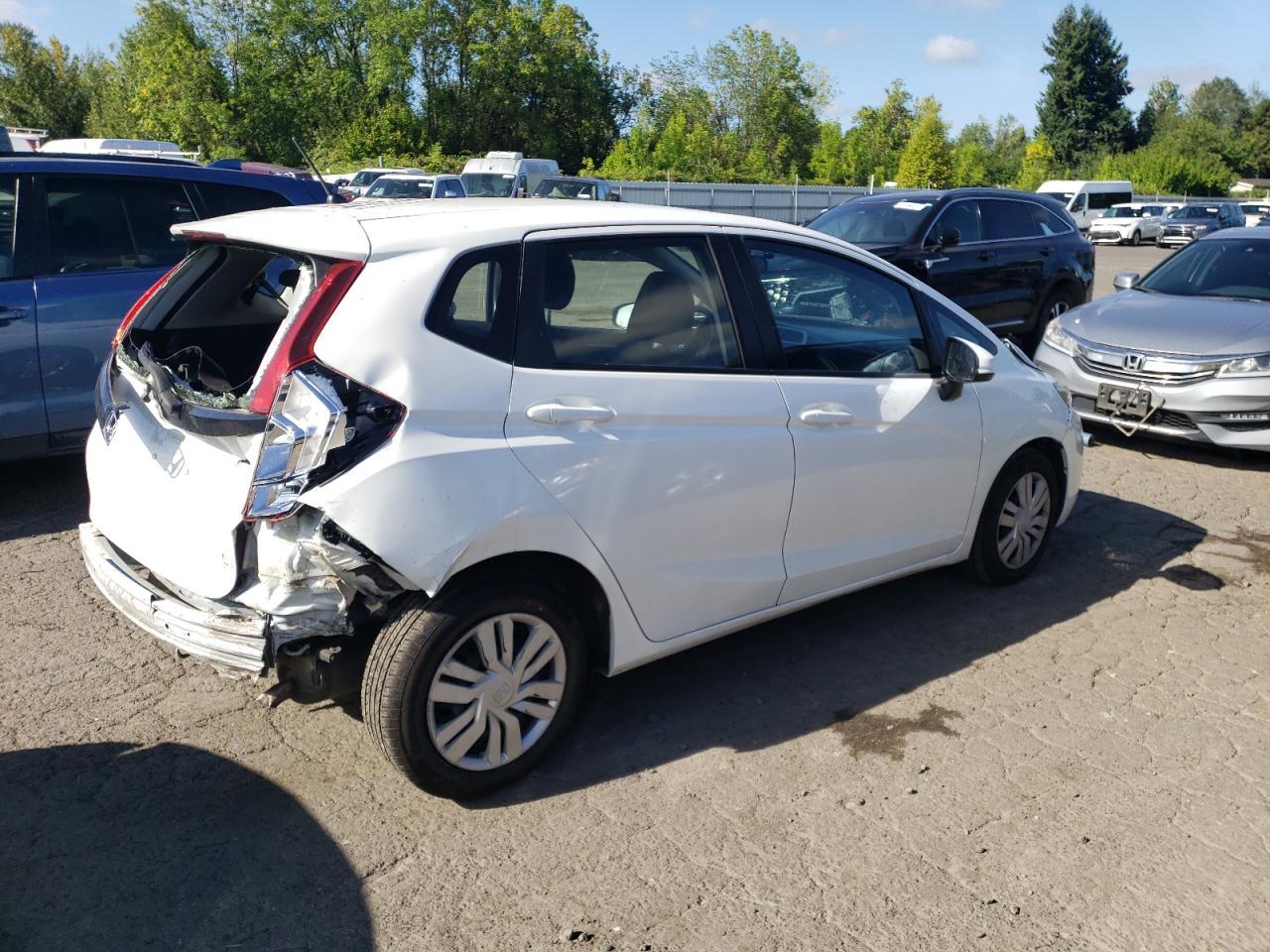 2016 HONDA FIT