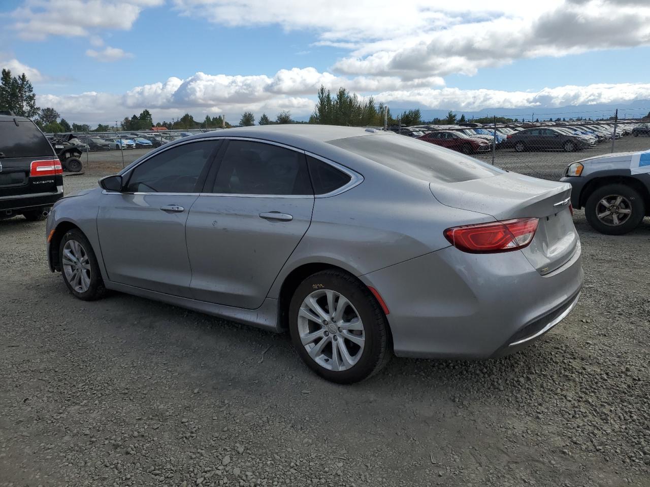2015 CHRYSLER 200