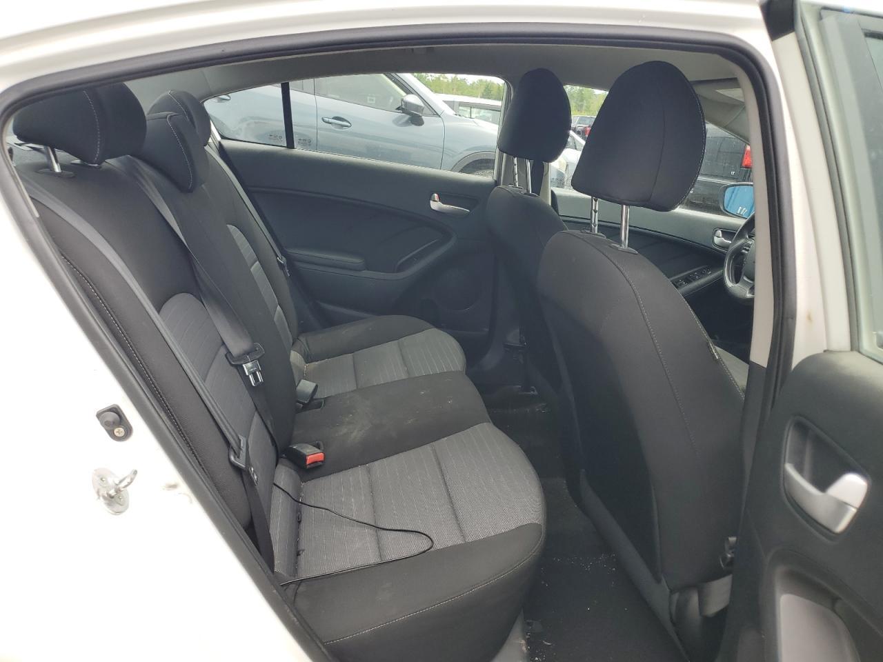 2016 KIA FORTE