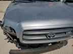 2004 TOYOTA Sequoia