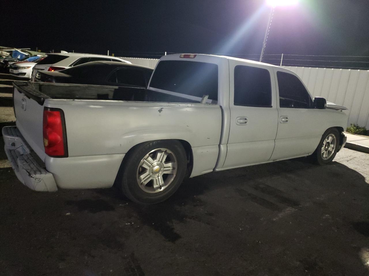 2006 CHEVROLET Silverado