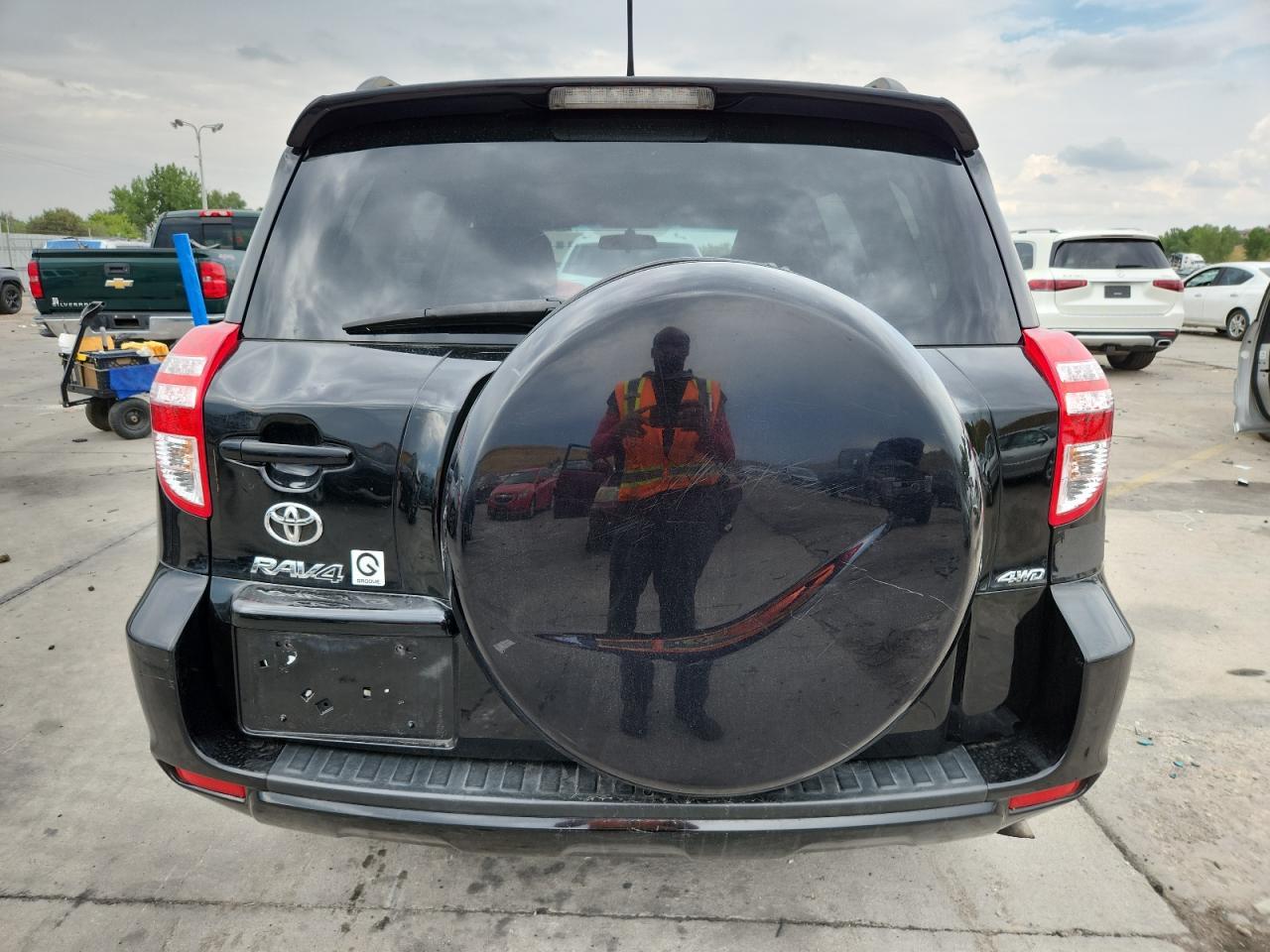 2012 TOYOTA RAV4