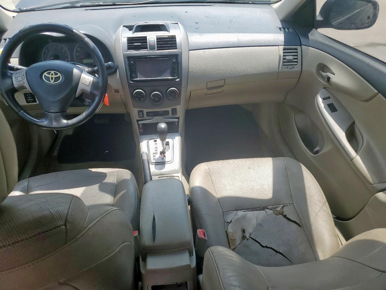 2013 TOYOTA COROLLA