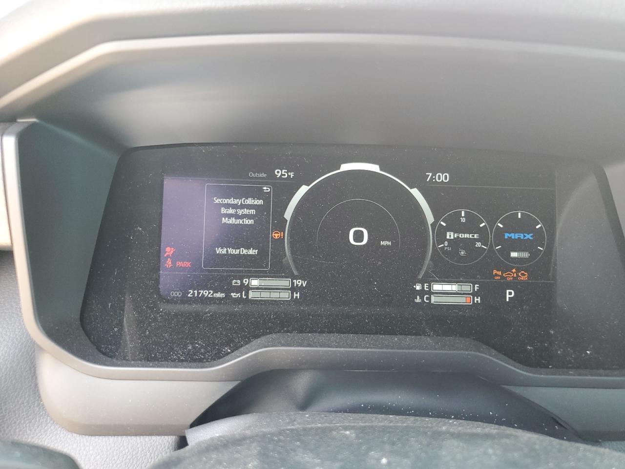 2024 TOYOTA Sequoia