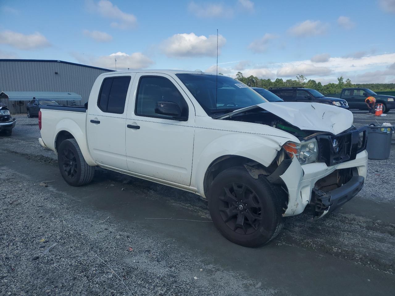 2018 NISSAN Frontier