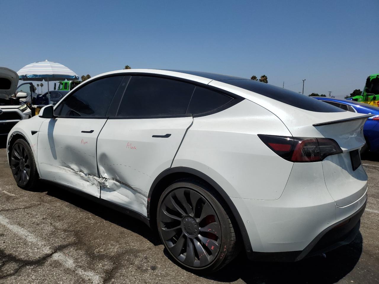 2023 TESLA MODEL Y