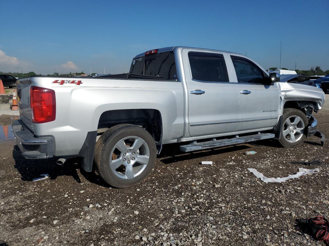2018 CHEVROLET Silverado