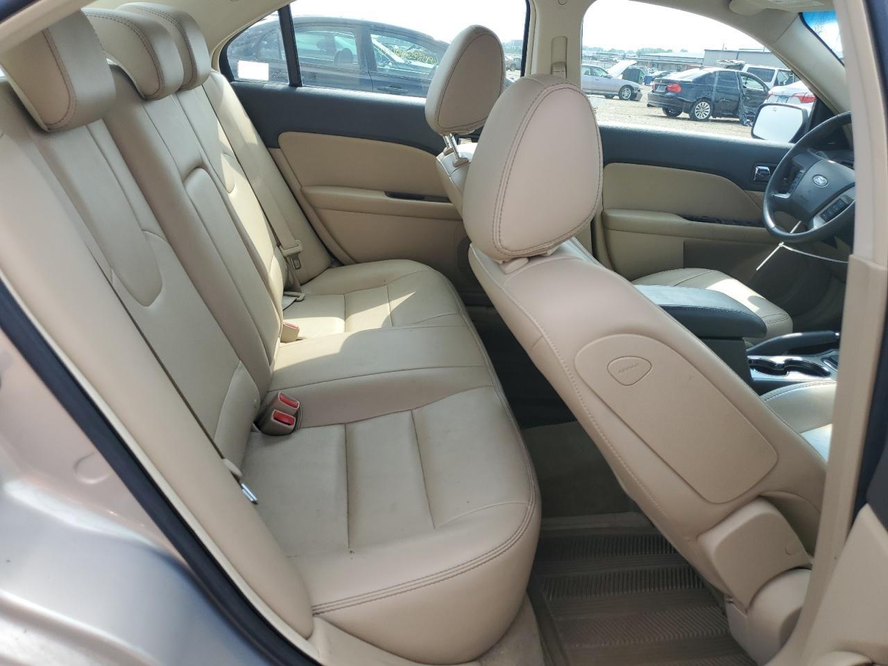 2010 FORD FUSION