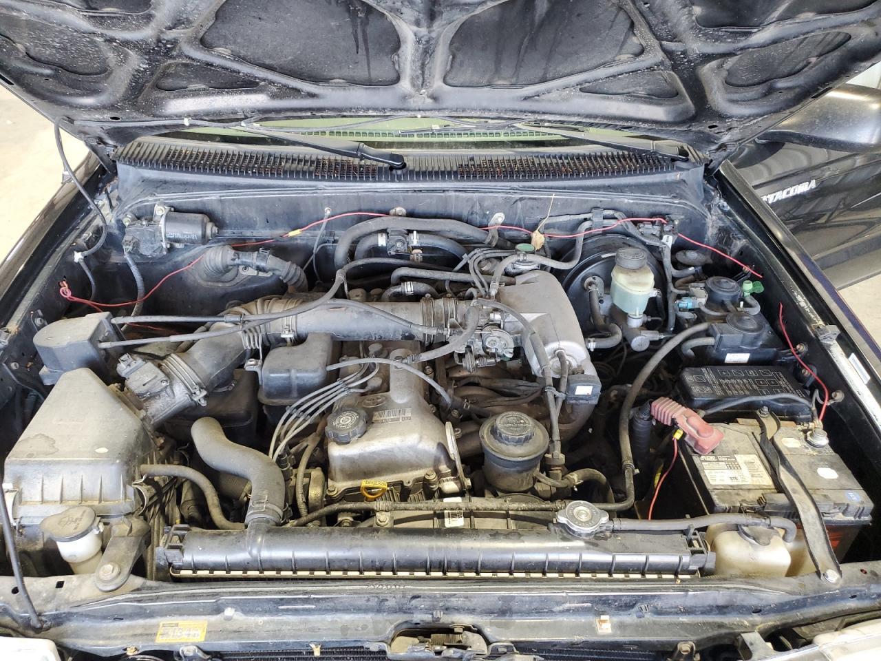 2000 TOYOTA TACOMA