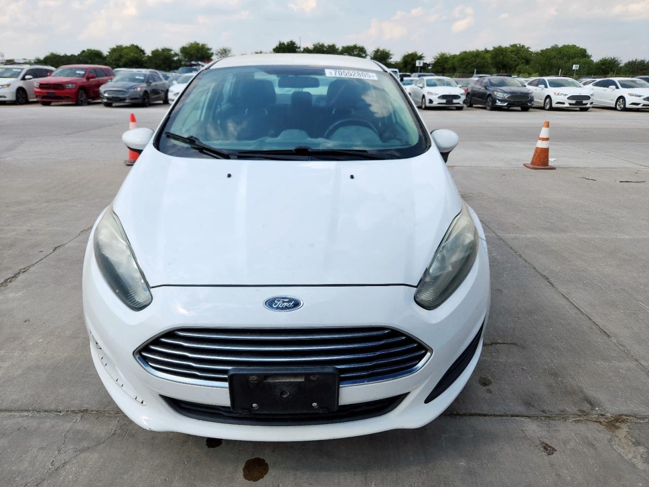 2016 FORD Fiesta