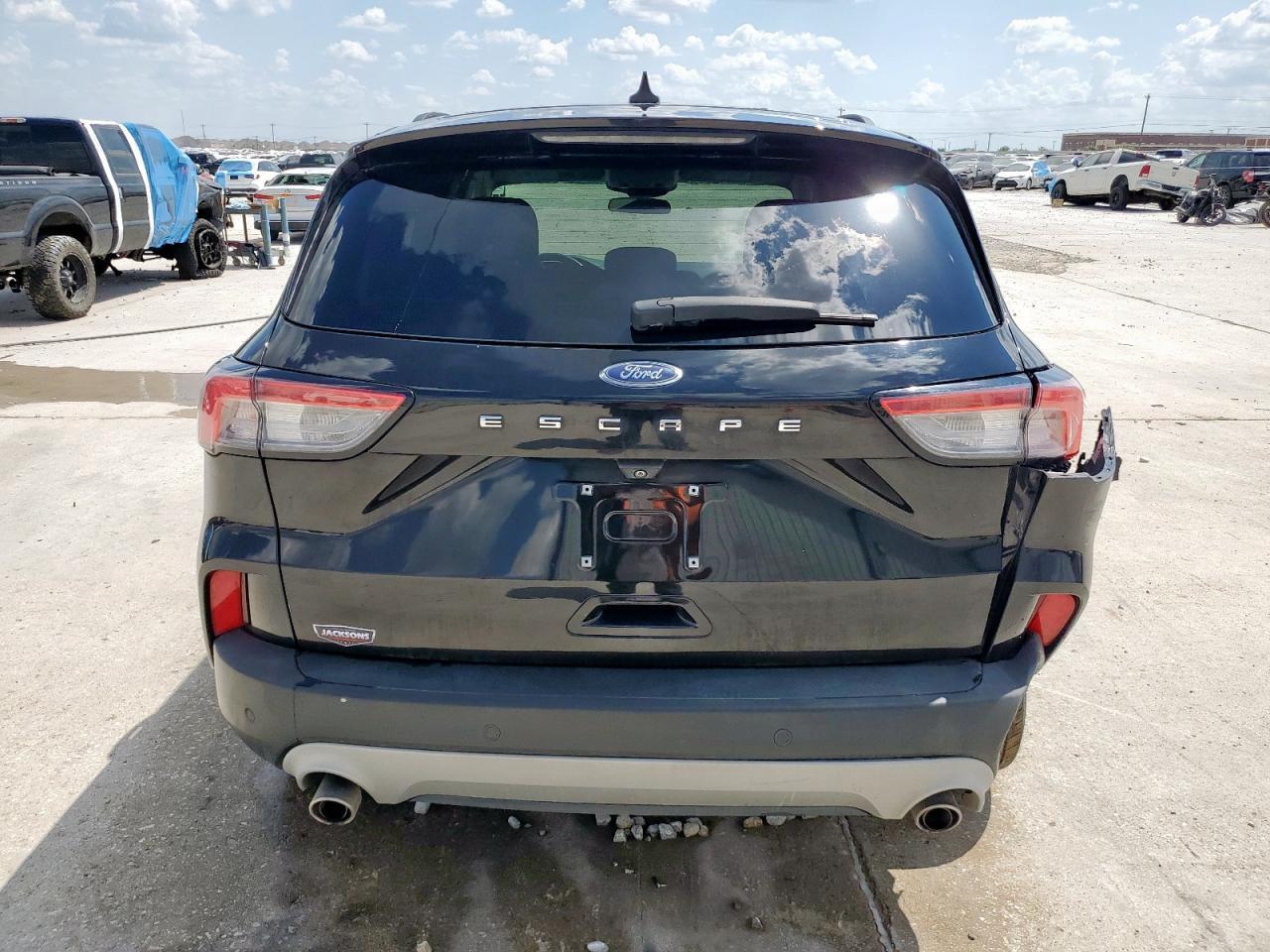 2021 FORD ESCAPE