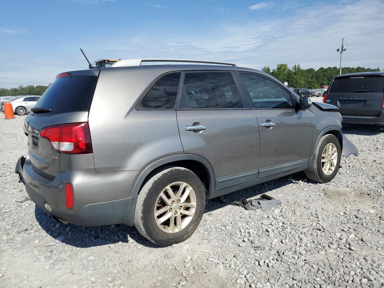 2015 KIA SORENTO