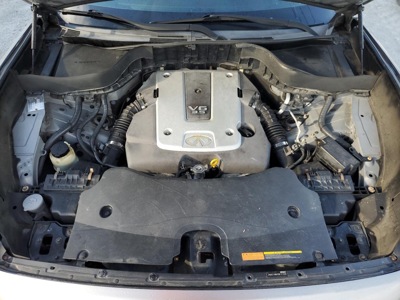 2011 INFINITI FX35