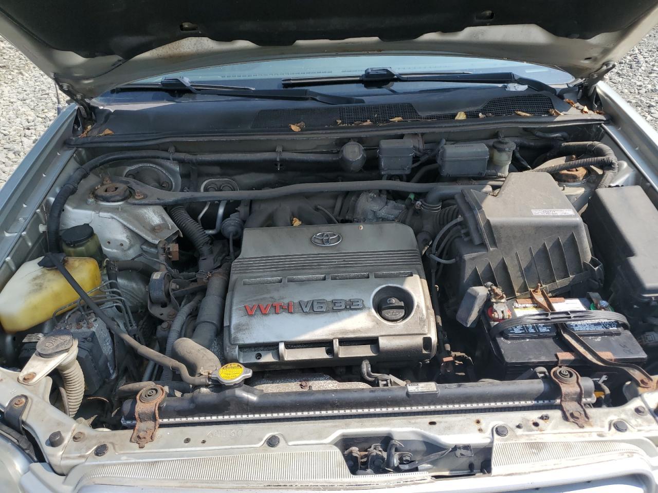2004 TOYOTA HIGHLANDER