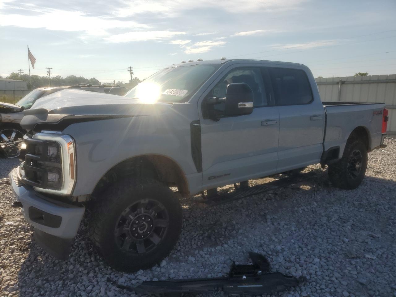 2024 FORD F-250