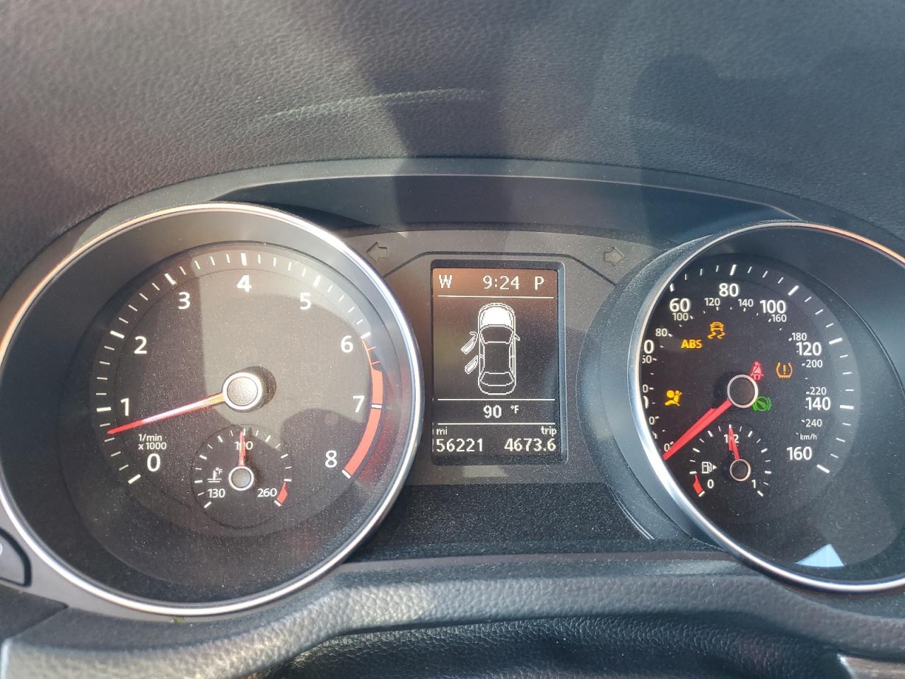 2017 VOLKSWAGEN Passat
