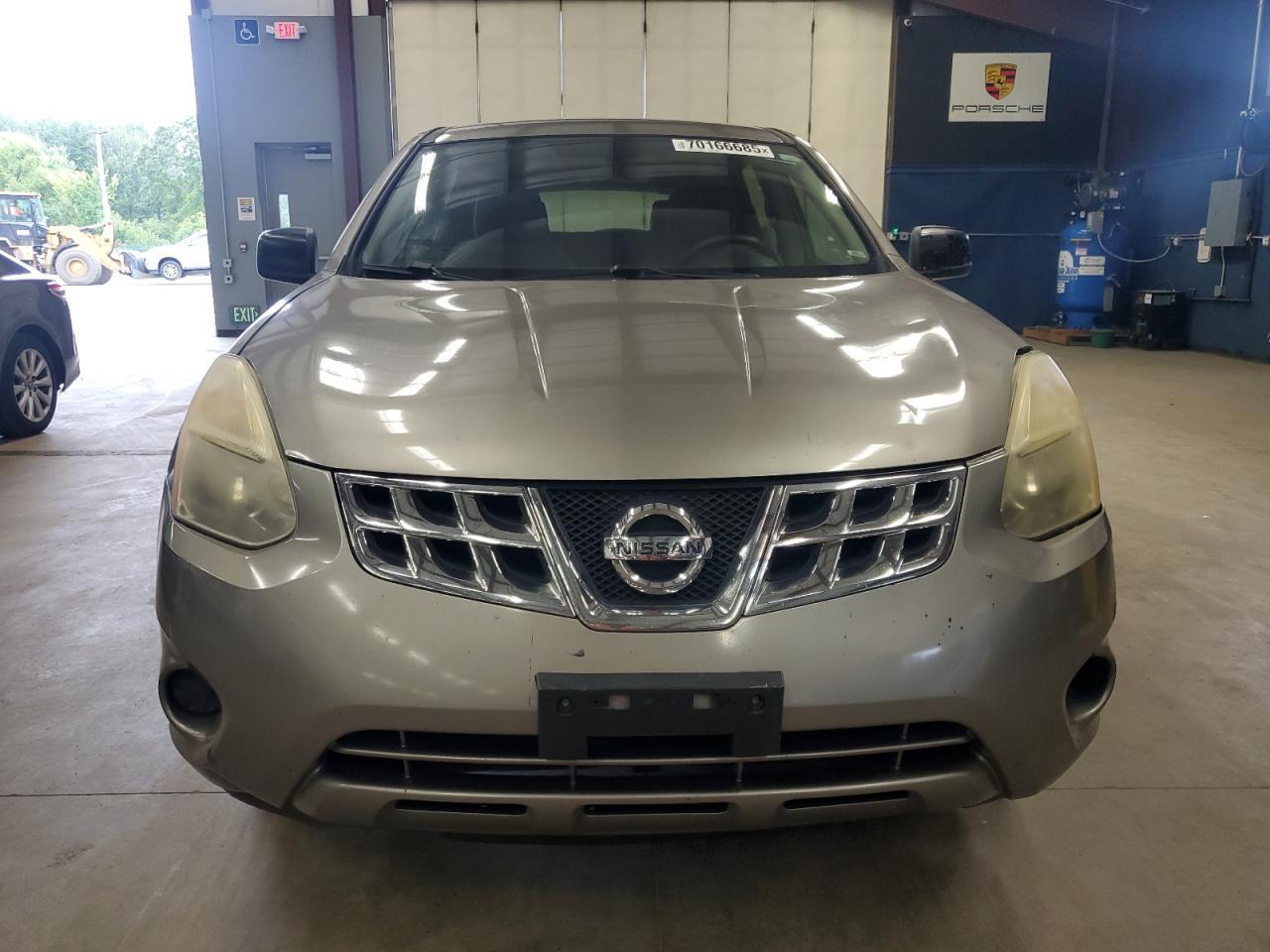 2011 NISSAN ROGUE