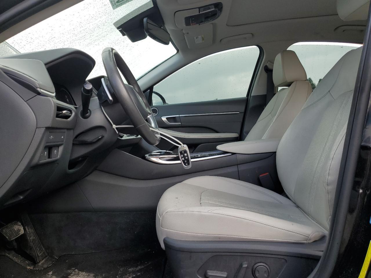 2022 HYUNDAI SONATA