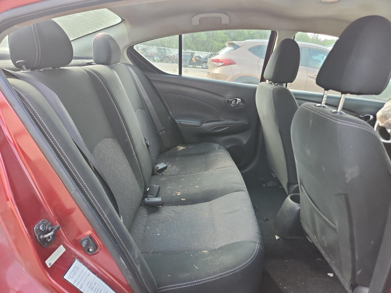 2018 NISSAN VERSA