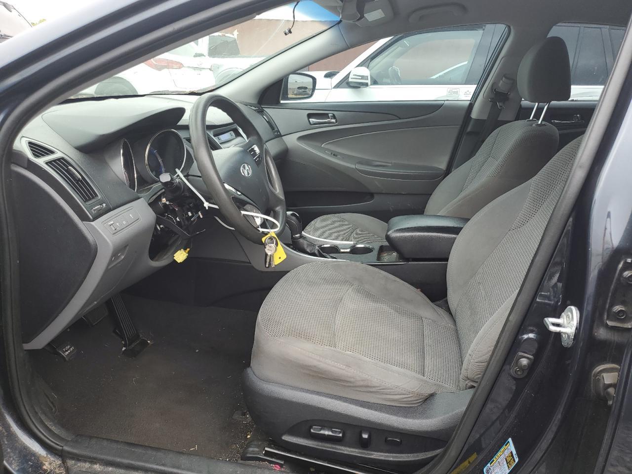 2012 HYUNDAI SONATA