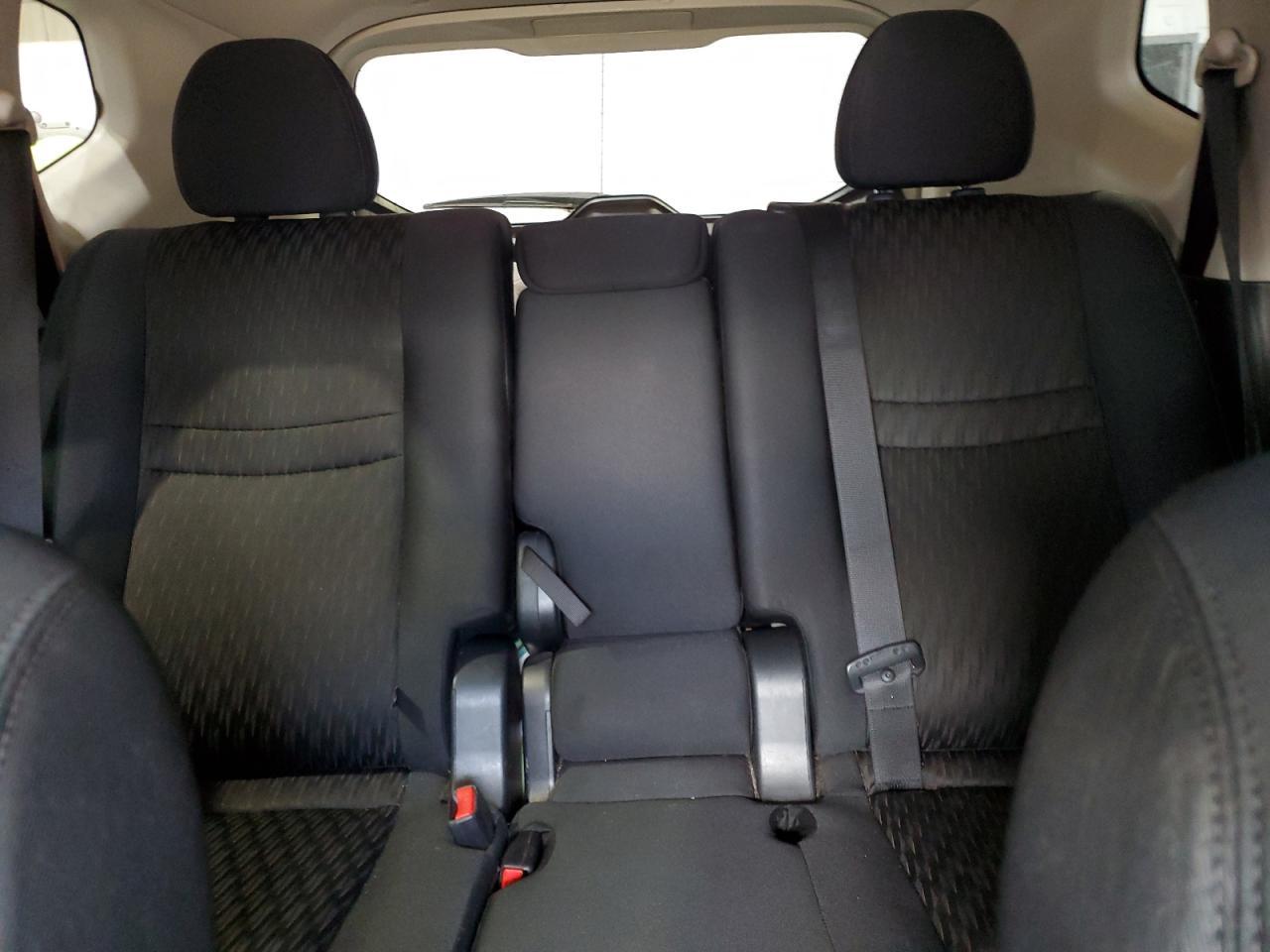 2017 NISSAN ROGUE