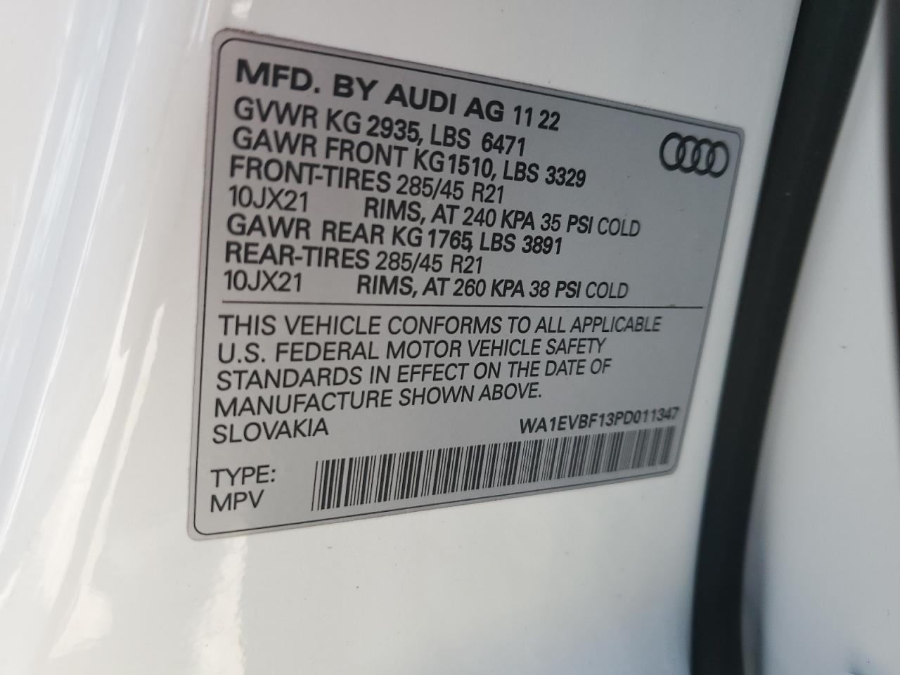 2023 AUDI Q8