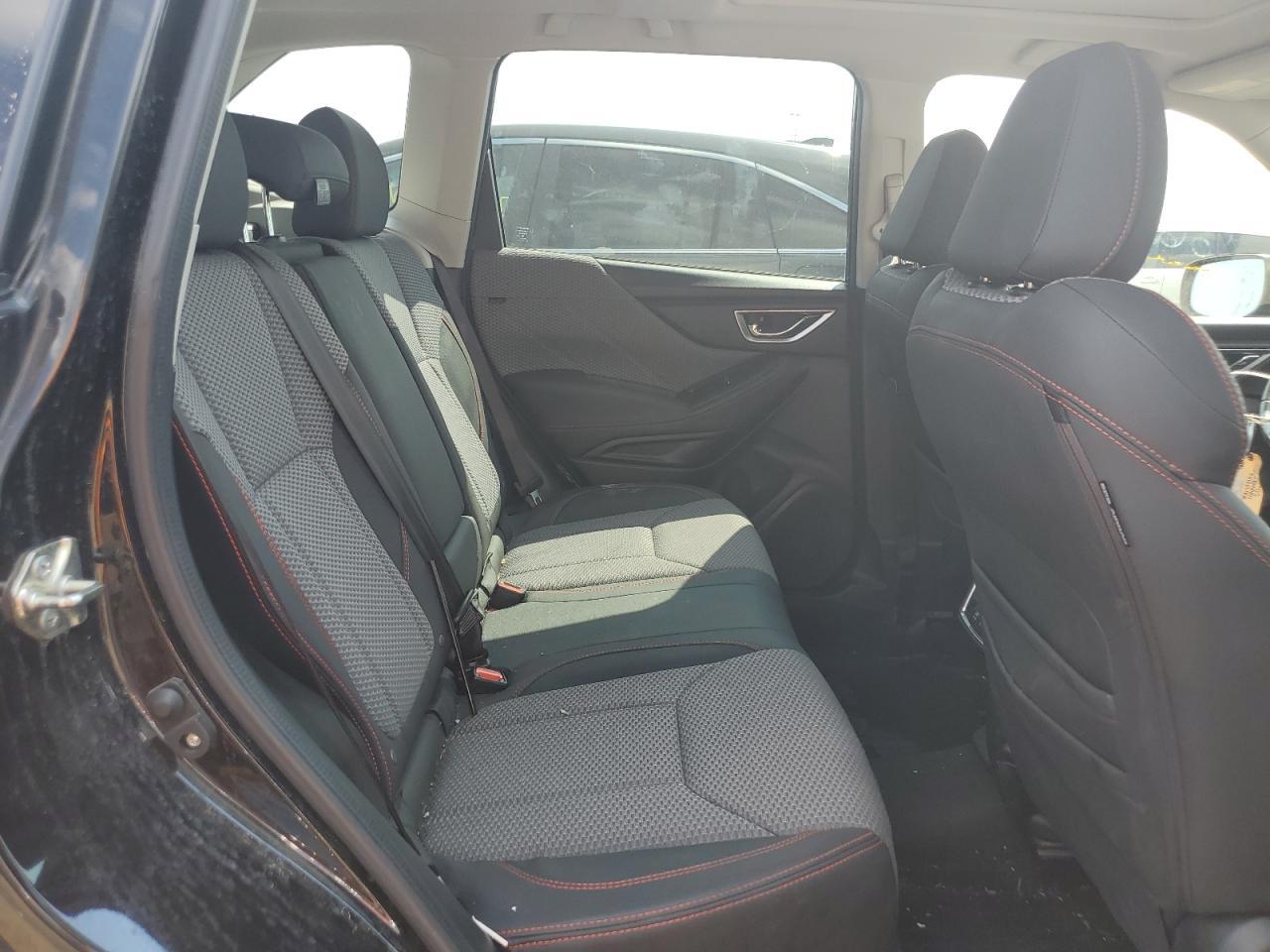 2020 SUBARU FORESTER