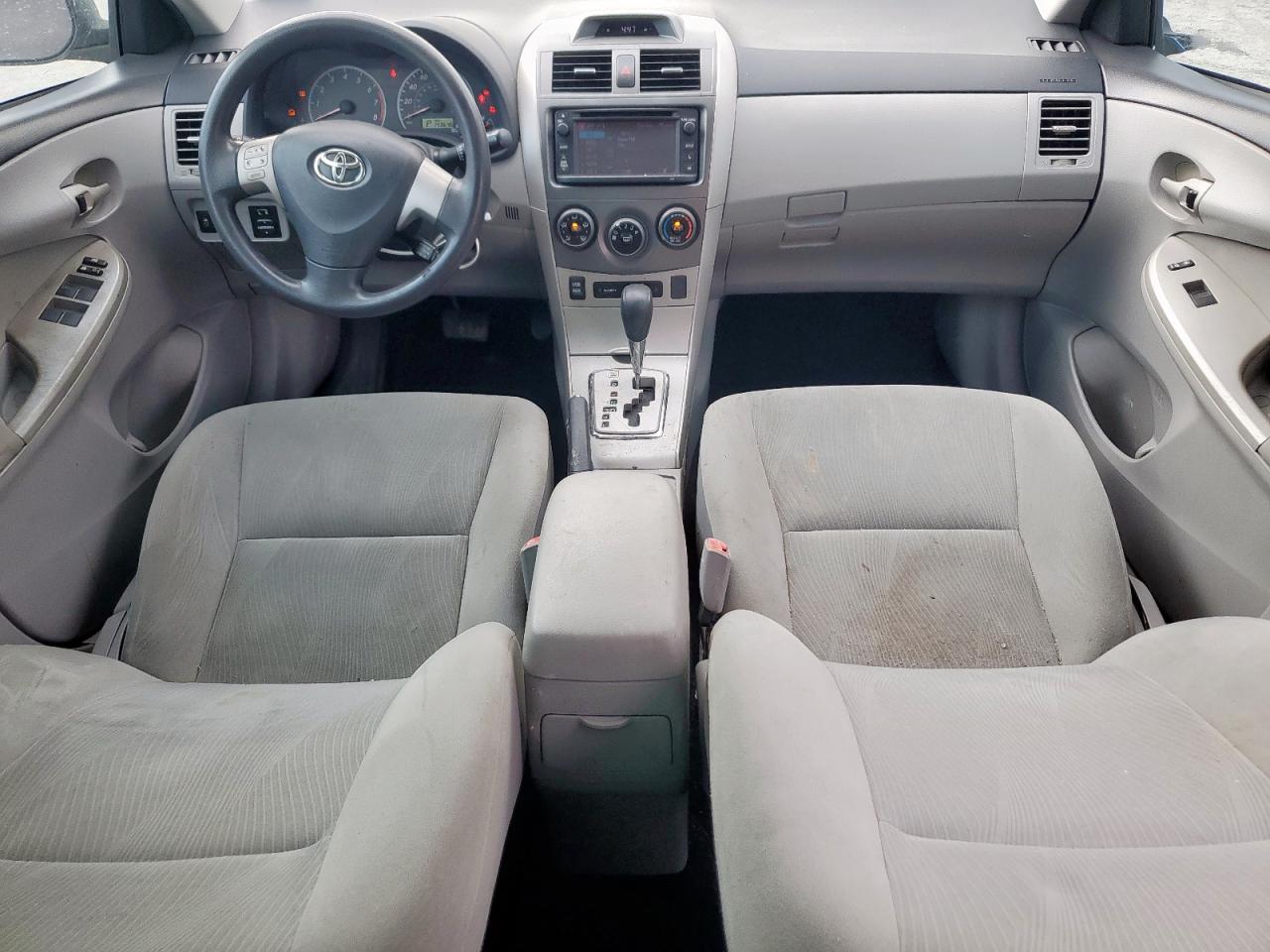 2013 TOYOTA COROLLA