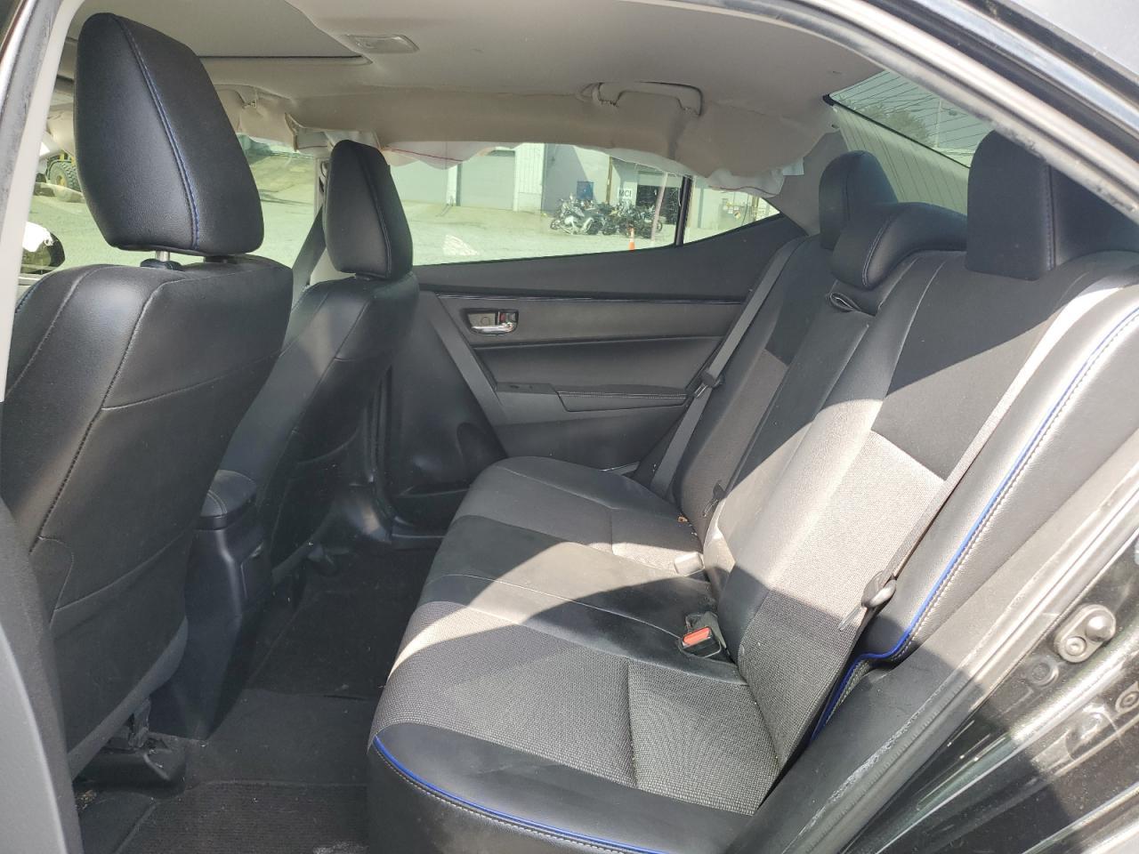 2017 TOYOTA COROLLA