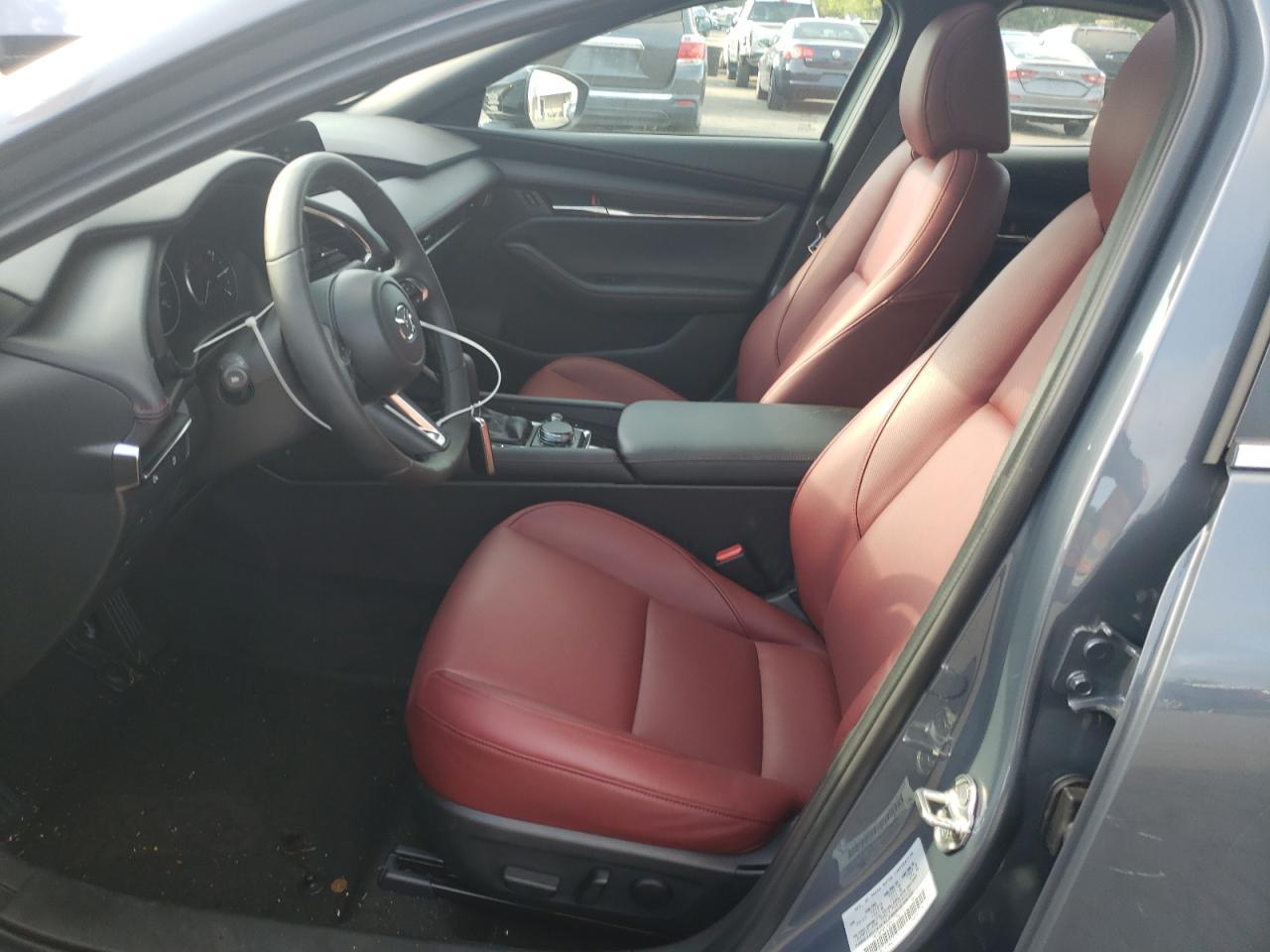 2025 MAZDA 3