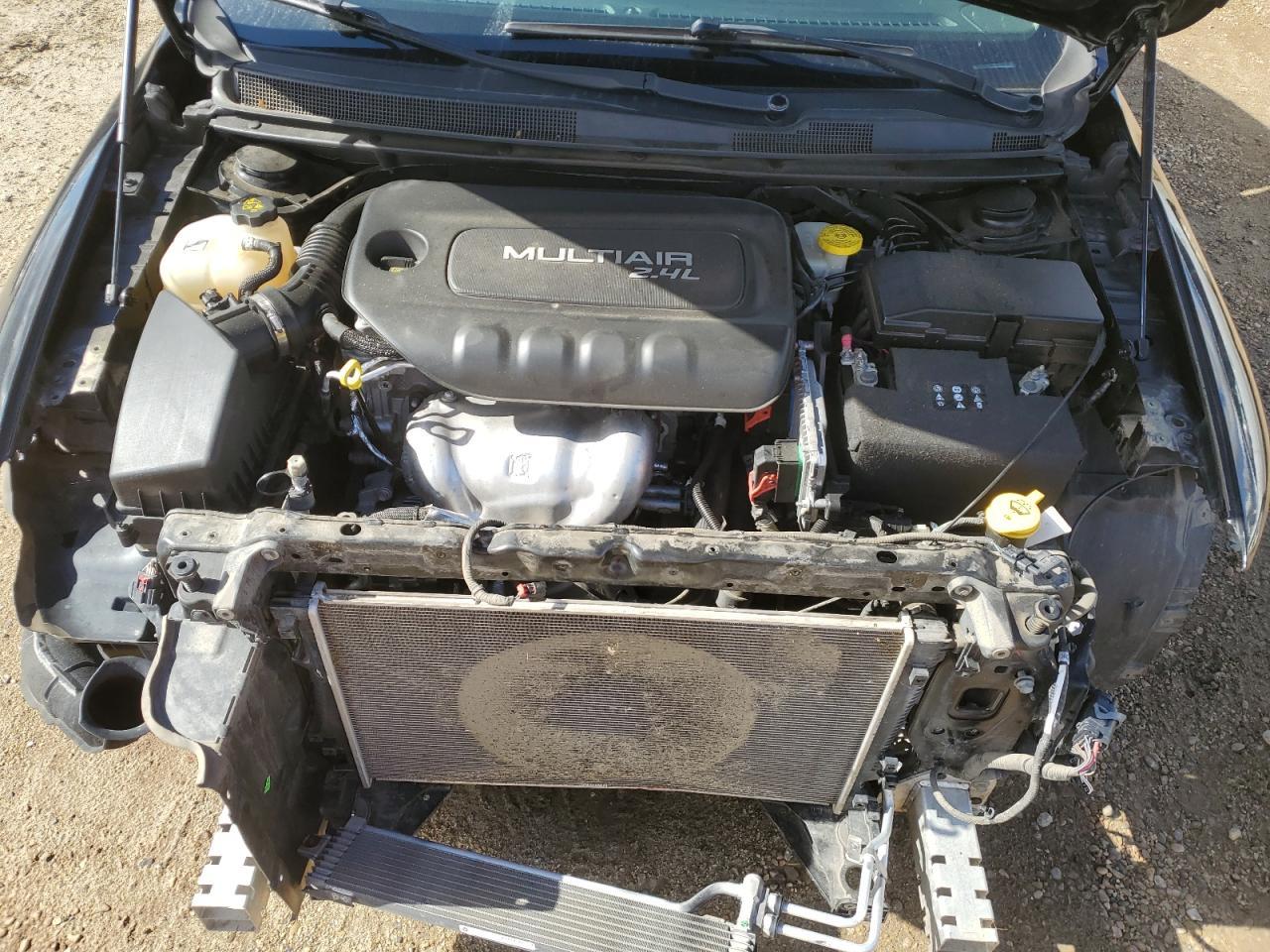 2016 CHRYSLER 200