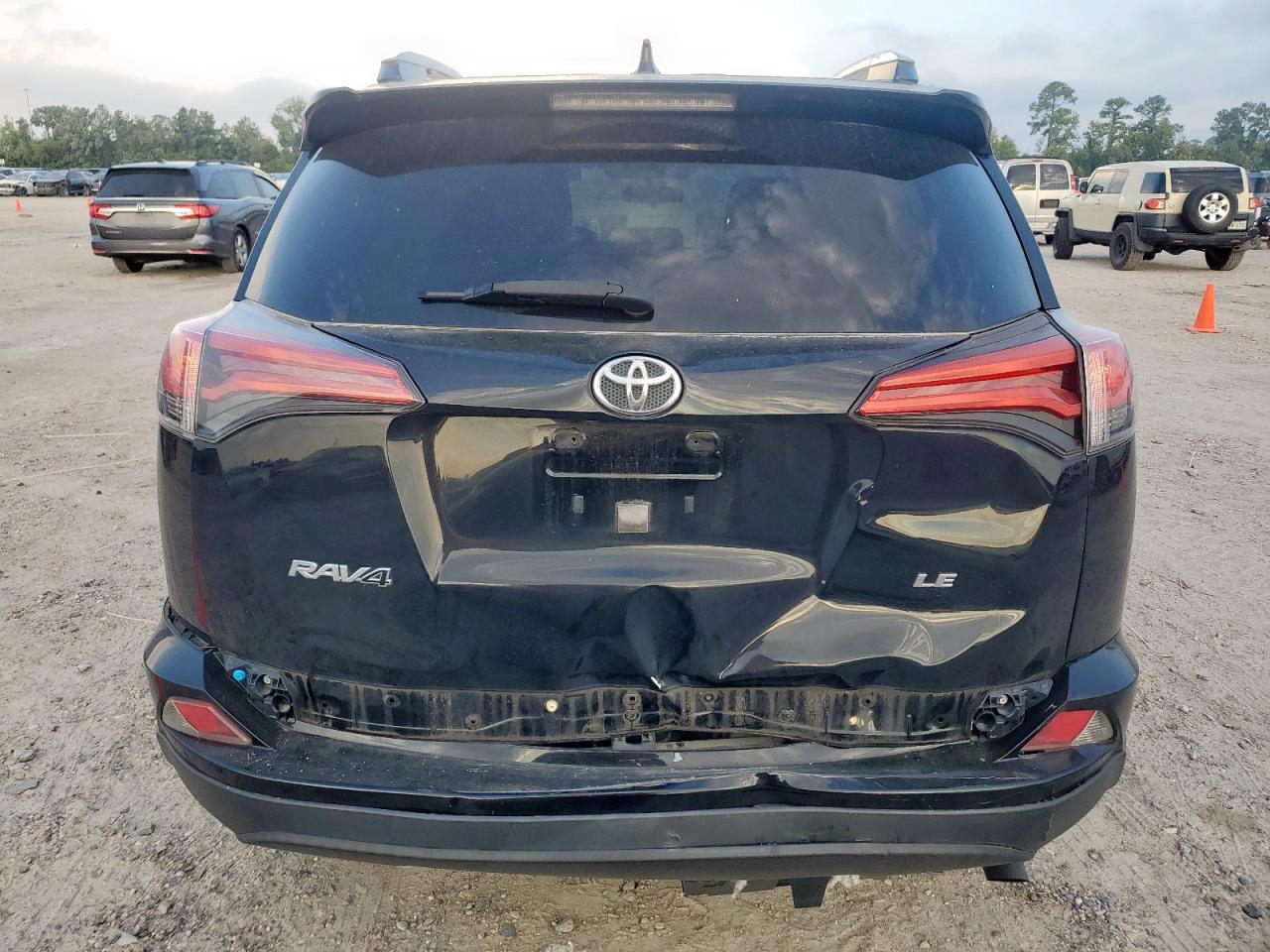 2016 TOYOTA RAV4