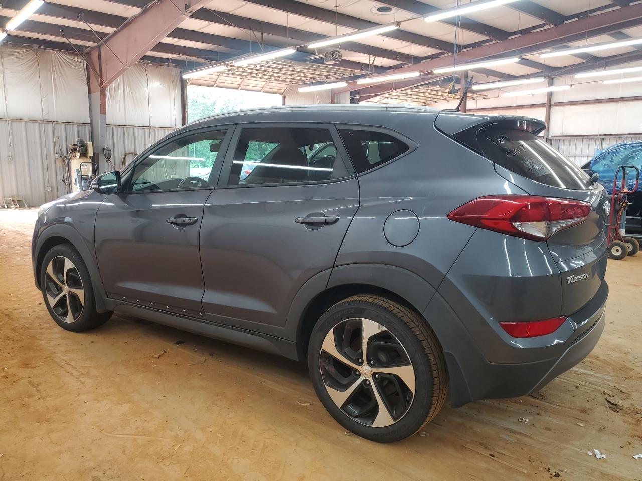 2016 HYUNDAI TUCSON
