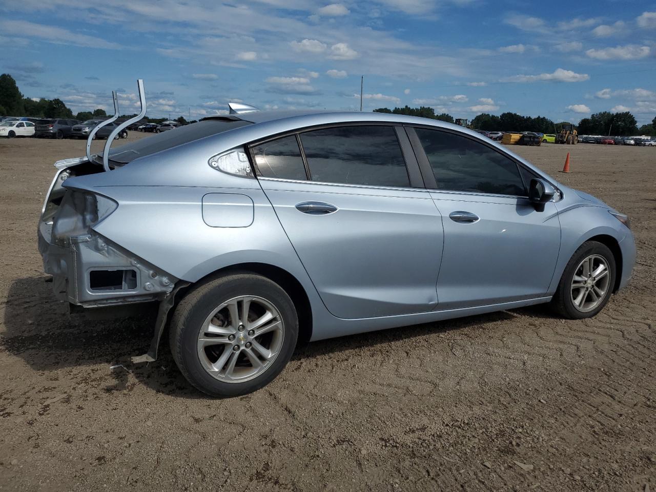 2017 CHEVROLET CRUZE
