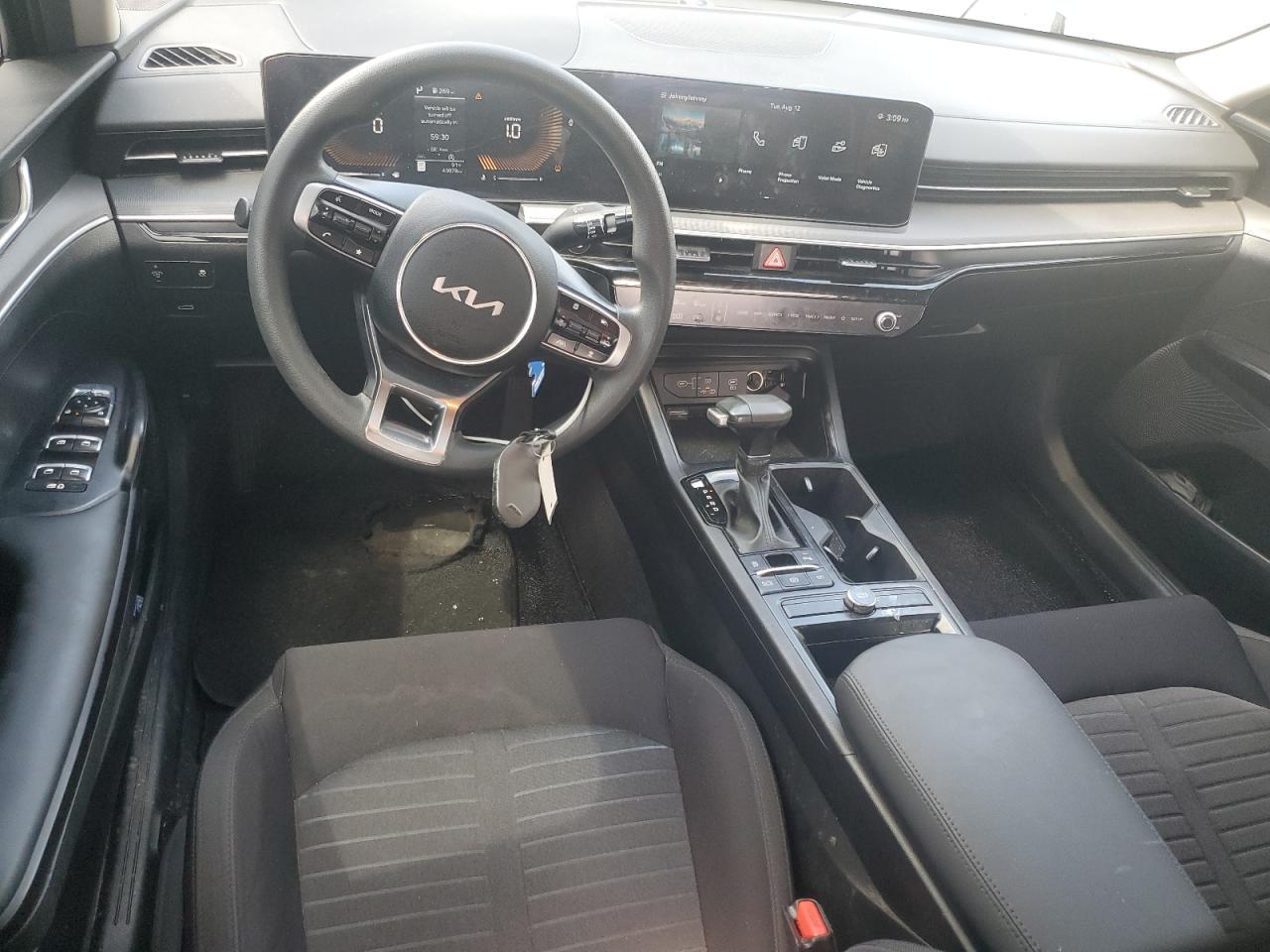 2025 KIA K5