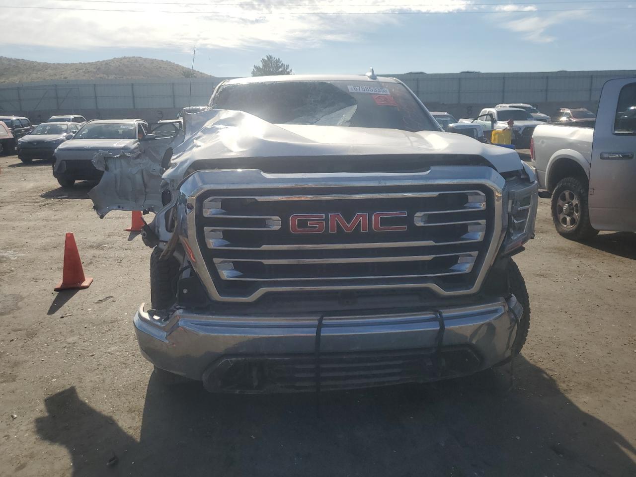 2020 GMC Sierra