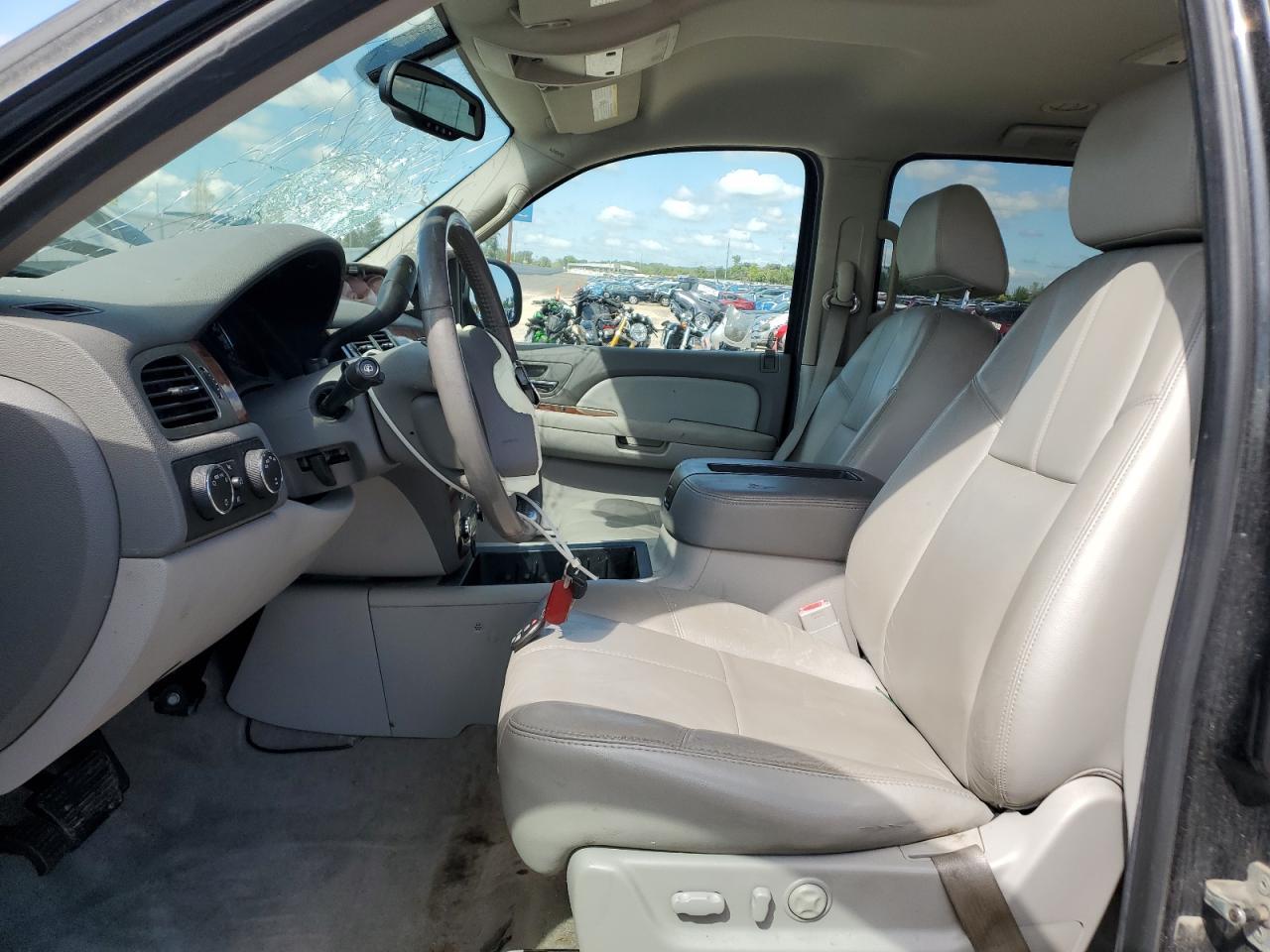 2008 CHEVROLET Suburban