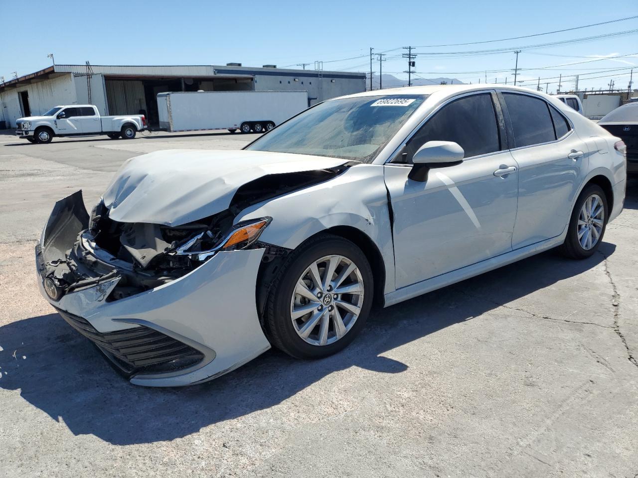 2024 TOYOTA CAMRY