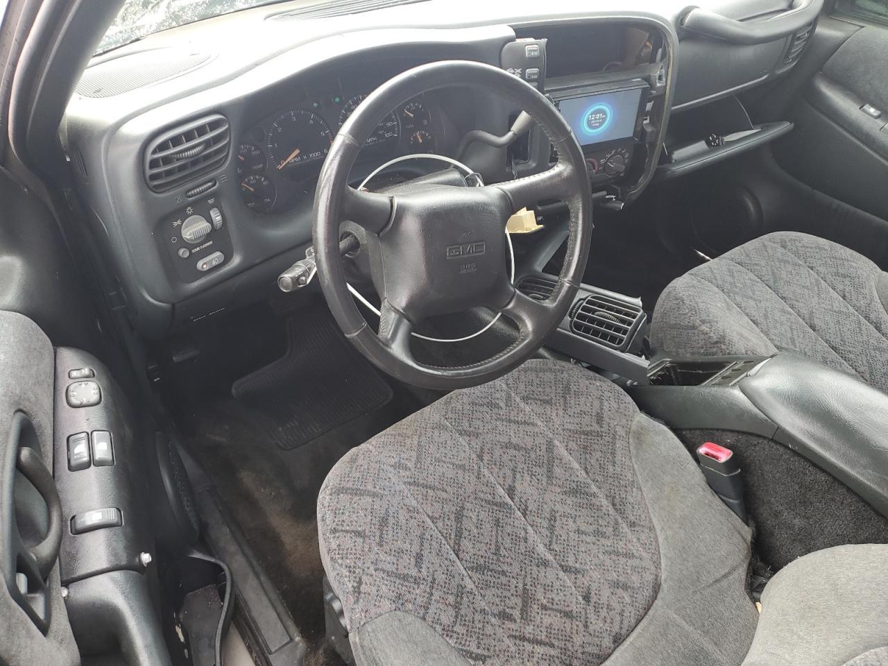 2002 GMC Sonoma