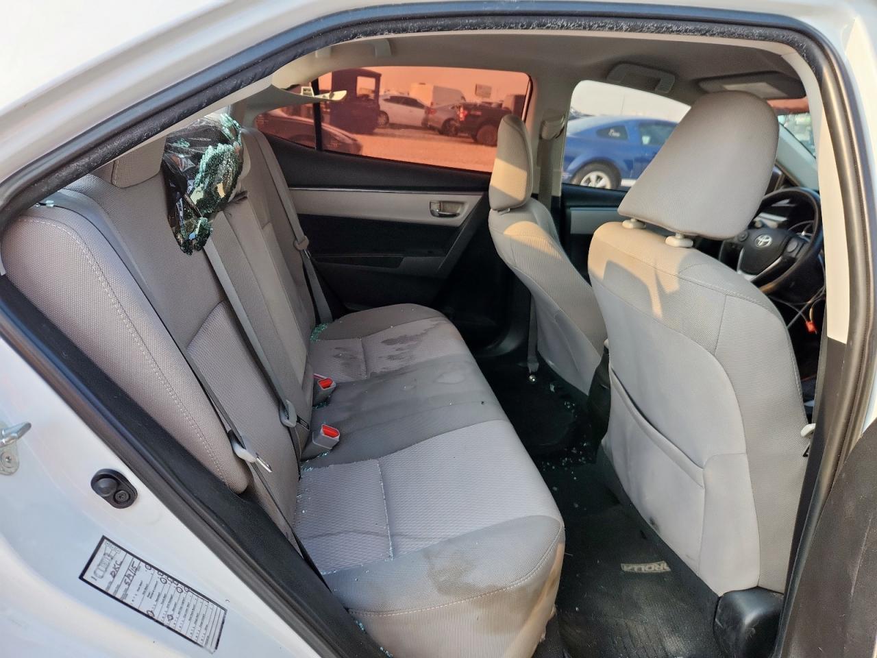 2015 TOYOTA COROLLA