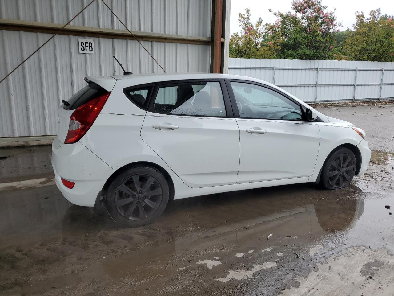 2012 HYUNDAI ACCENT