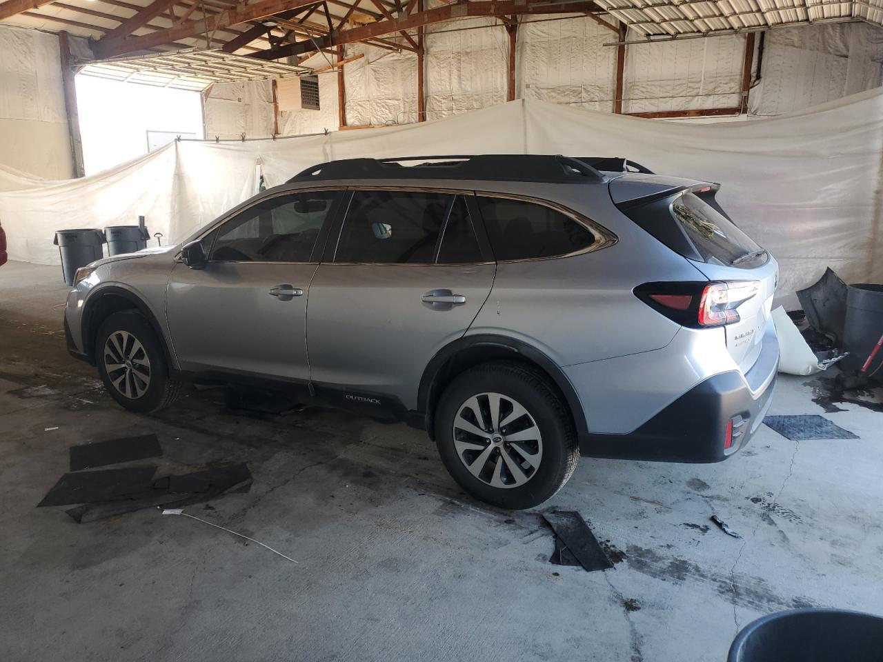 2020 SUBARU Outback