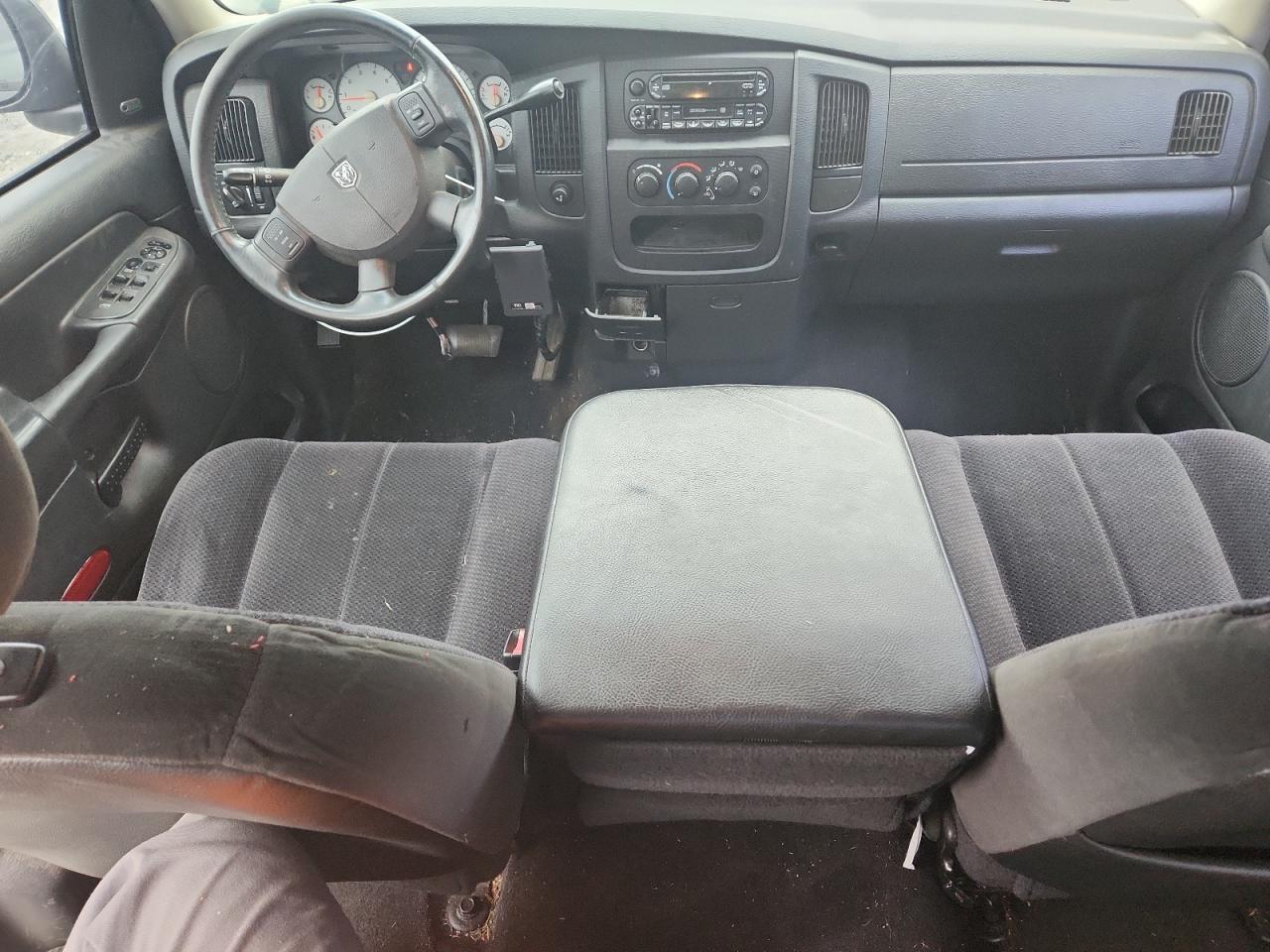 2004 DODGE RAM 1500