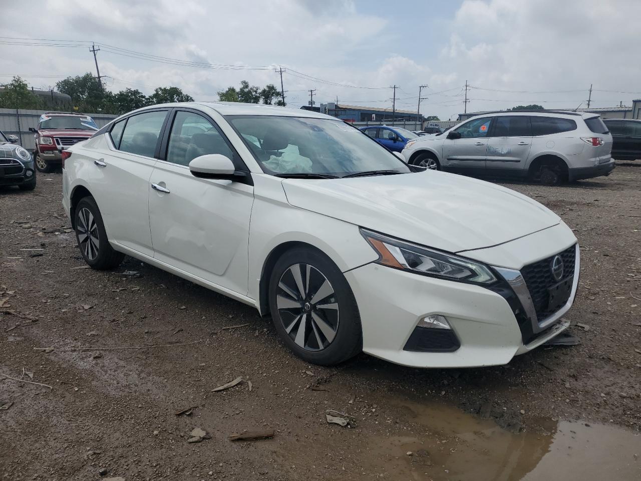 2022 NISSAN ALTIMA