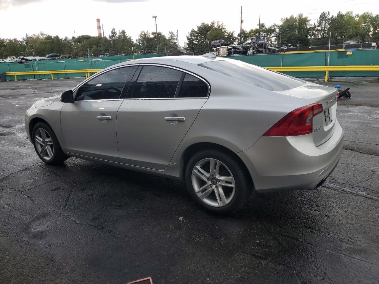 2014 VOLVO S60