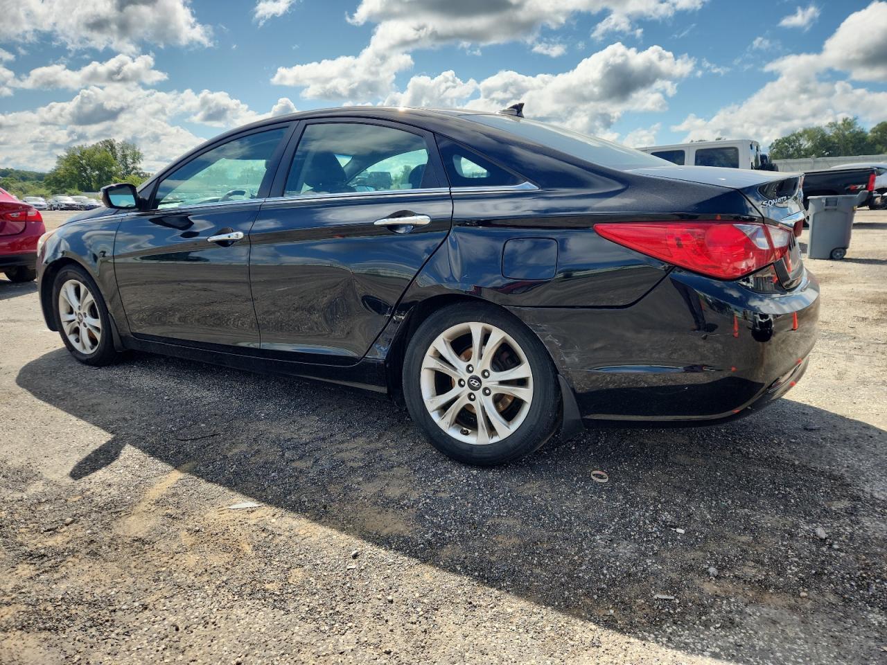 2013 HYUNDAI SONATA