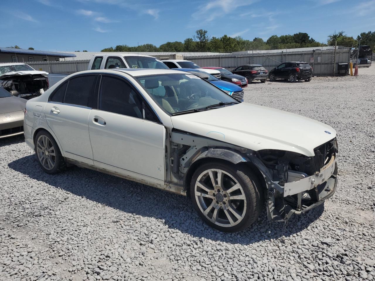 2011 MERCEDES-BENZ C-CLASS