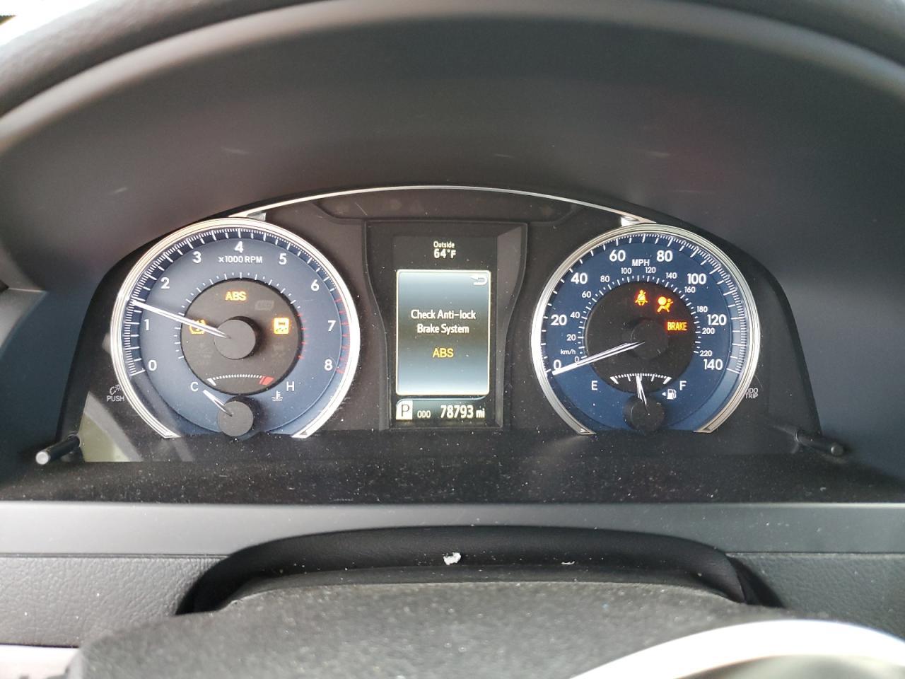 2016 TOYOTA CAMRY
